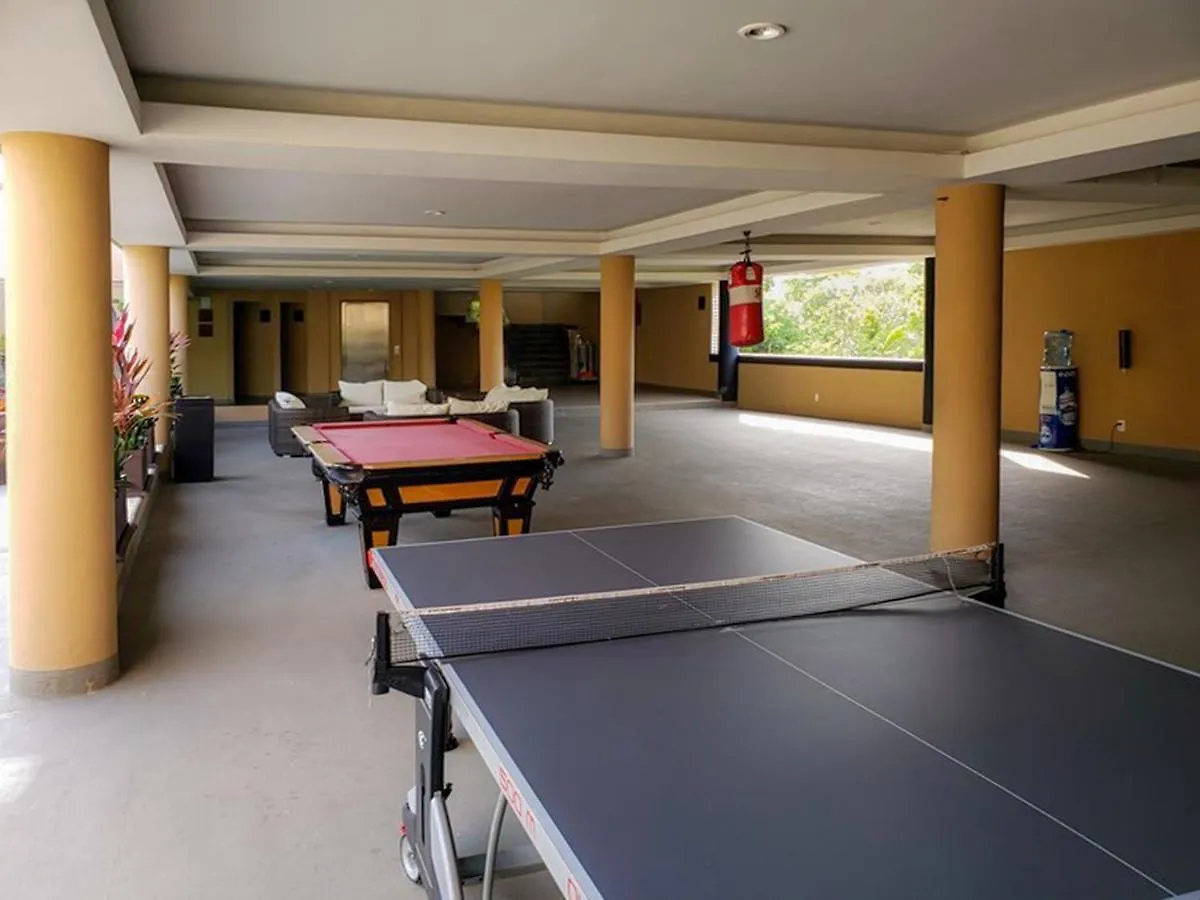 5 Star Condo, 3 Bedrooms, 4 Pools, Gym, Beach Club, Concierge Services & Security Holiday home Playa del Carmen